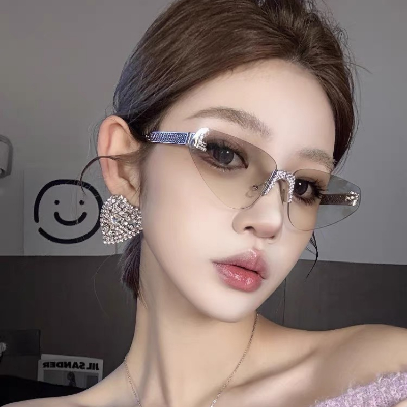 Lunettes de soleil œil de chat - Luxury Zone avis et prix