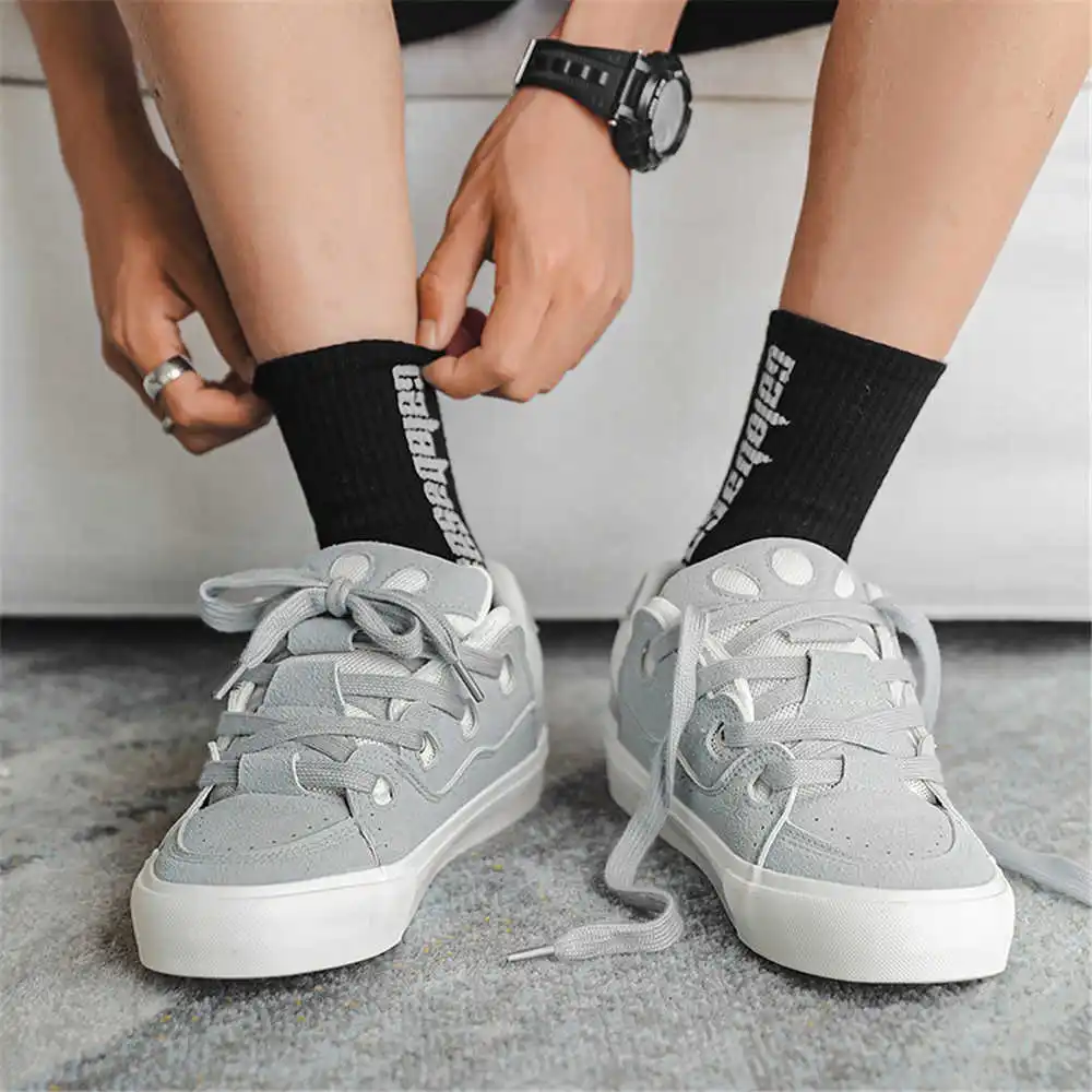 Chaussures d'école Hiphop avec - Luxury Lifestyle Cost avis et prix